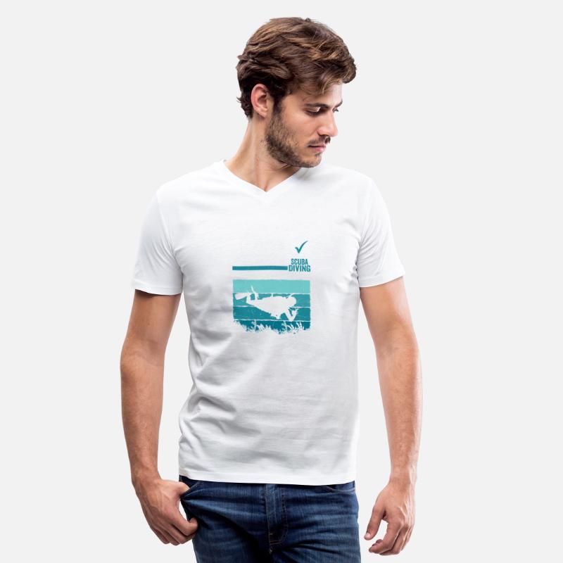Single Couple Scuba Diving Underwater Diver