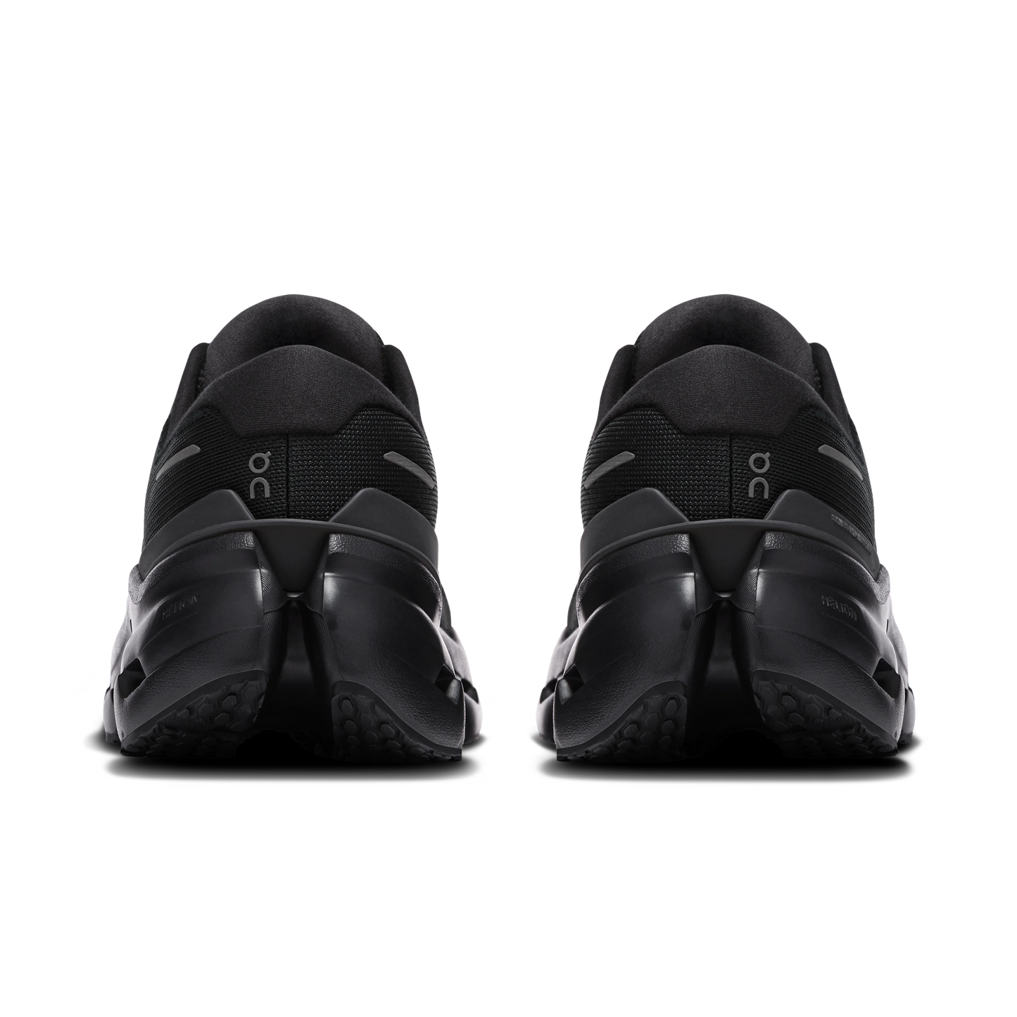 Cloudrunner 3 Wide Black | Black – Best Gift Choice