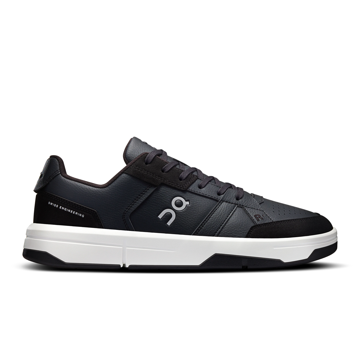 THE ROGER Clubhouse Black | White – Instant Classic
