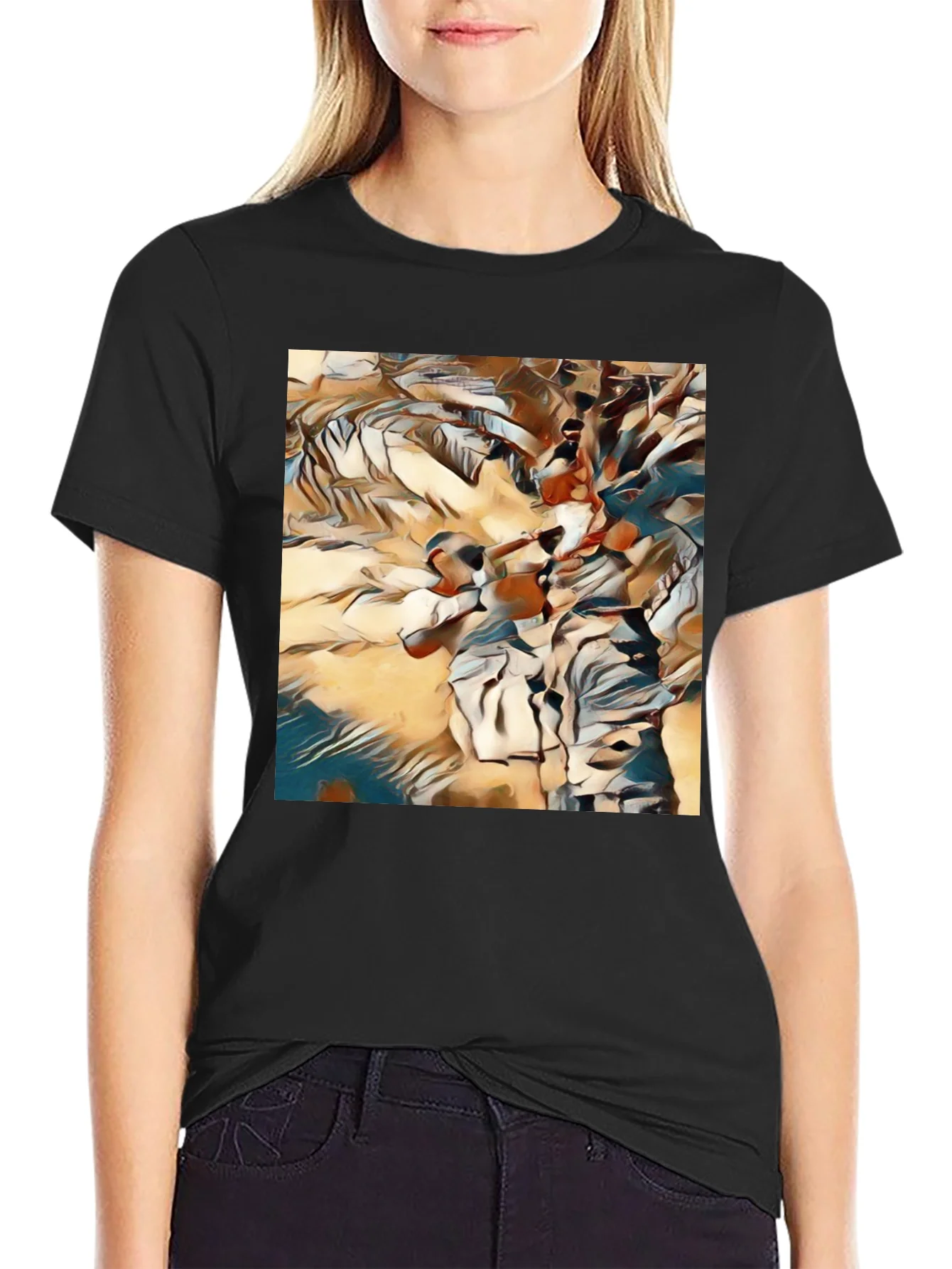 Abstract Art Graphic Tee - Modern Black T-Shirt
