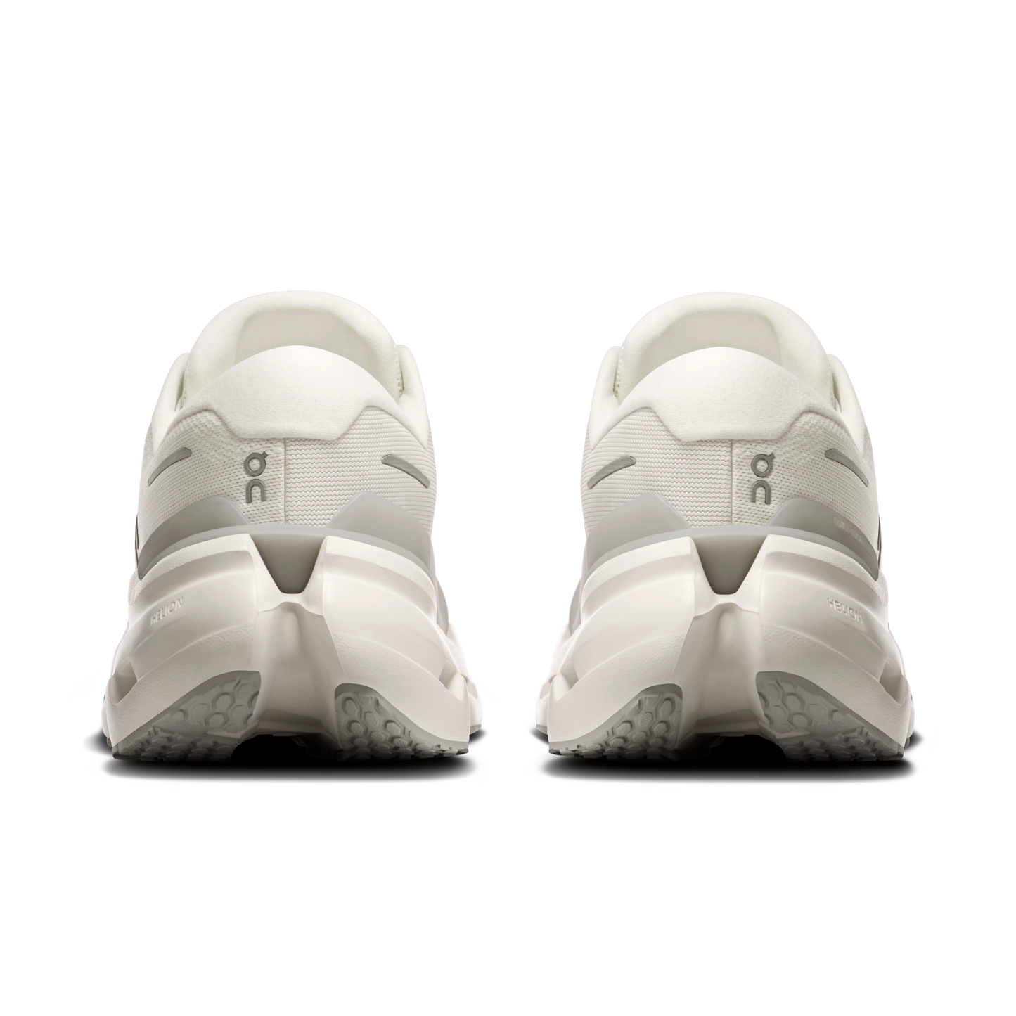 Cloudrunner 3 Wide White | Glacier – Trendy & Comfortable