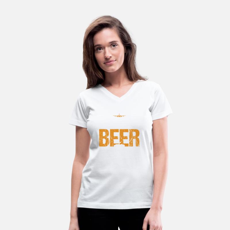 Aircraft Mechanic Will Fix Airplanes For Beer