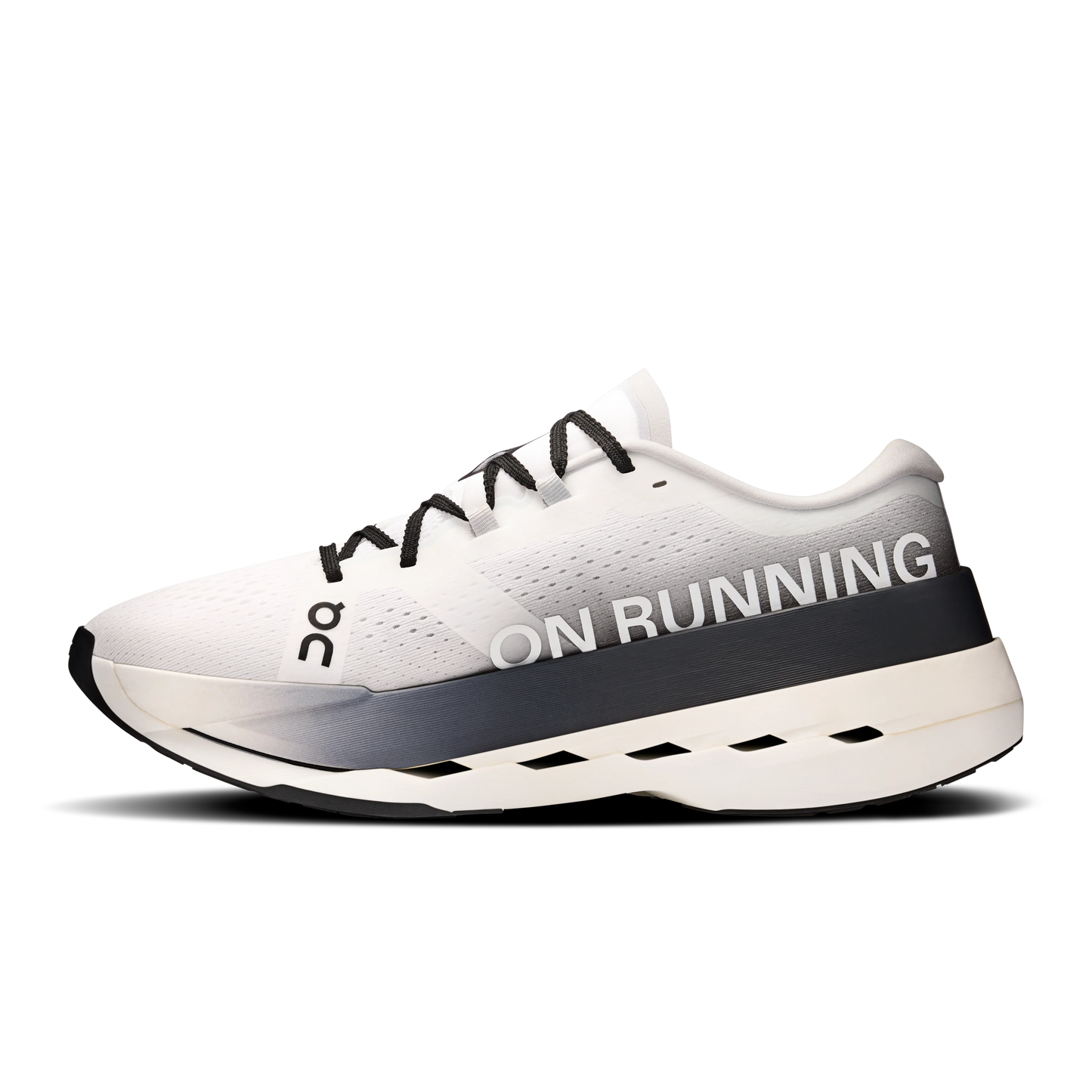 Cloudboom Max White | Black – Instant Classic