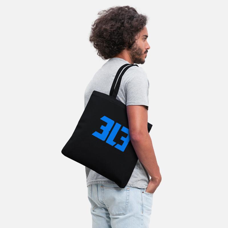 Detroit 313