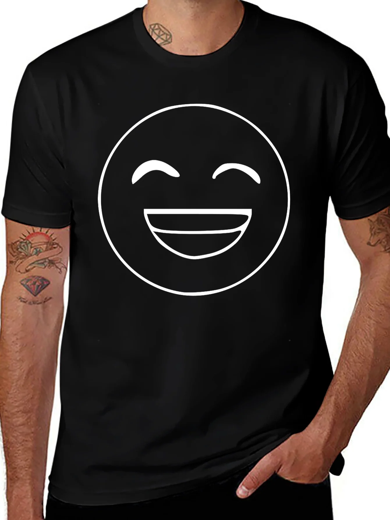 Happy Face Graphic Tee - Classic Emoji Style