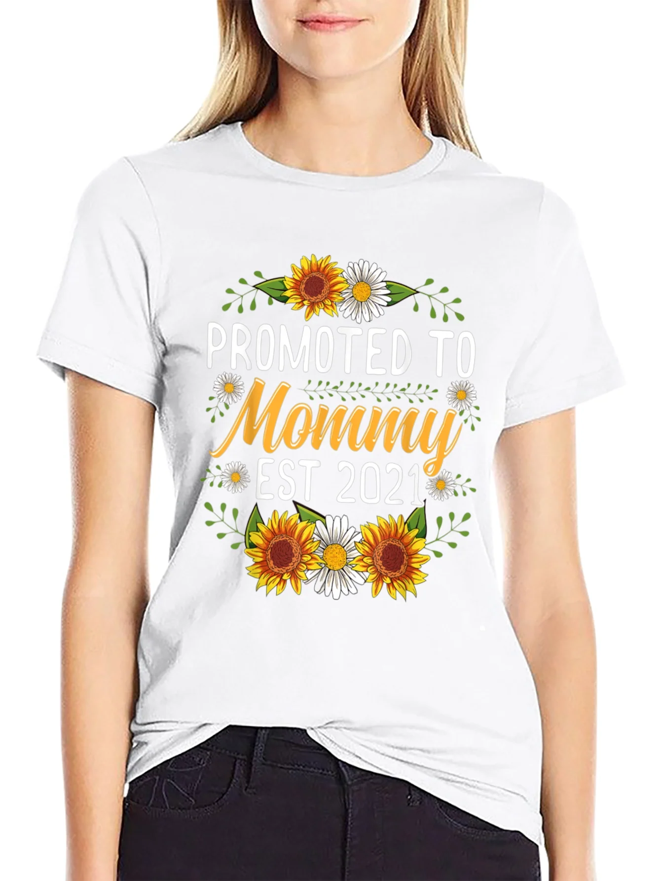 Promoted to Mommy EST 2021 Graphic Tee