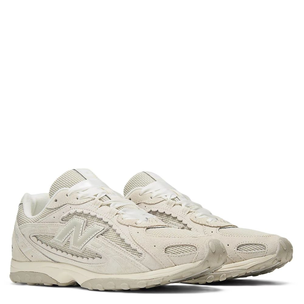 New Balance Women's 204L in Sea Salt with Linen