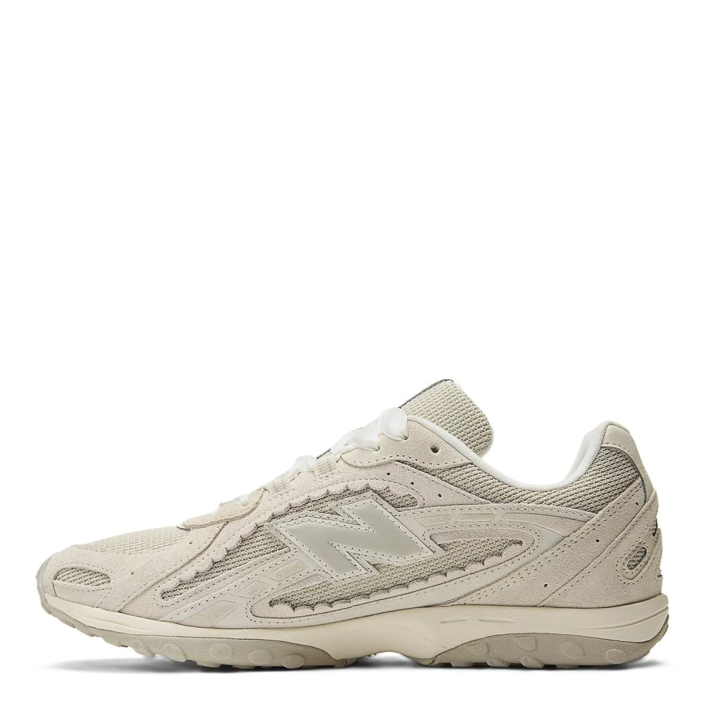 New Balance Women's 204L in Sea Salt with Linen