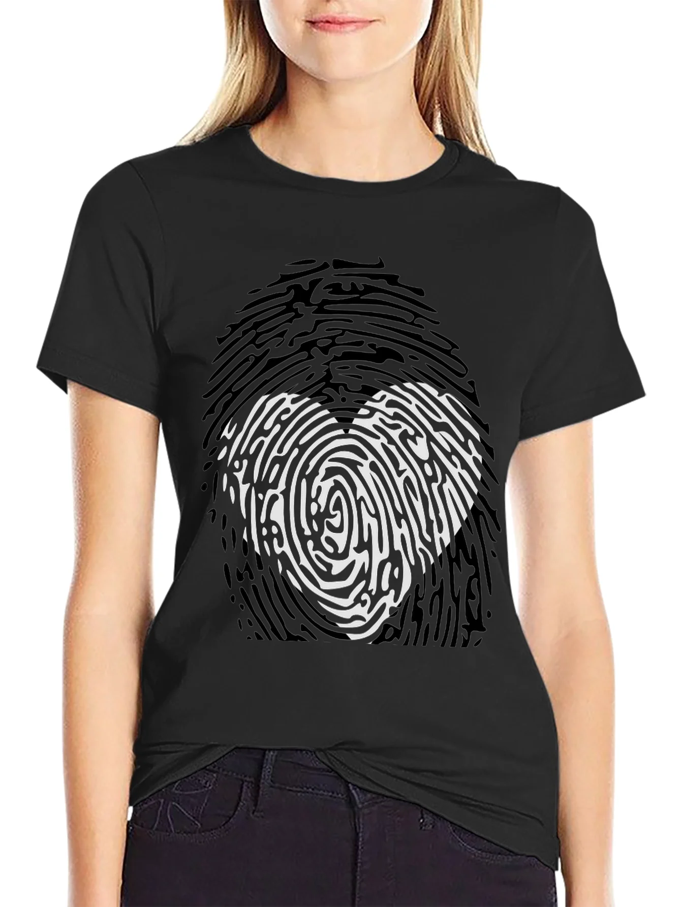 Fingerprint Heart Graphic T-Shirt