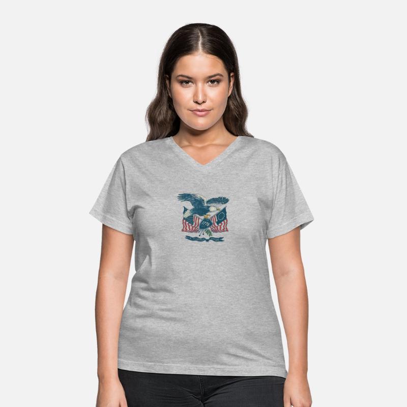 retro patriotic eagle