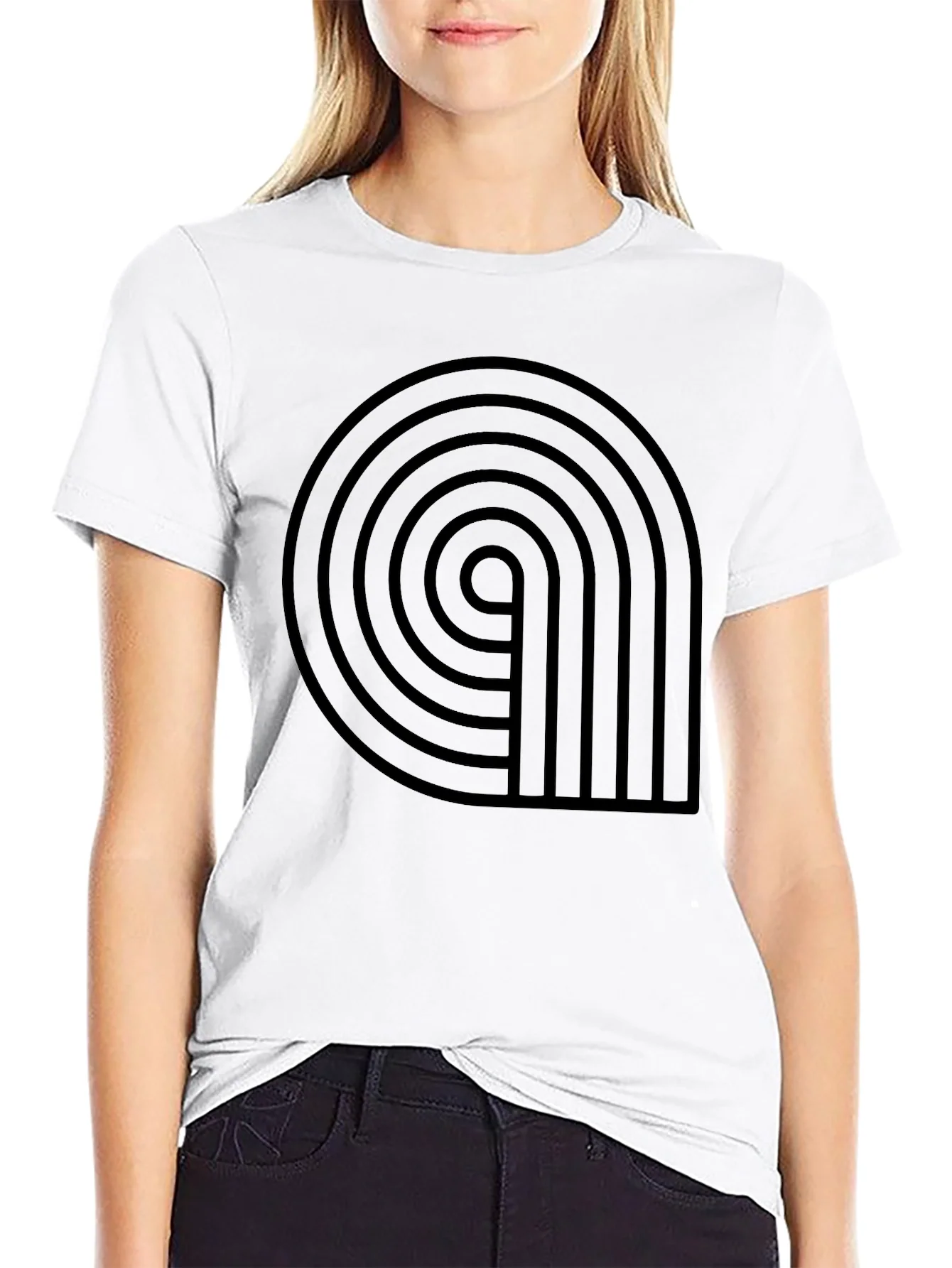Retro Black Graphic Tee - Stylish Geometric Design