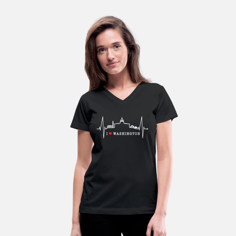 Washington Skyline Heartbeat US Flag Heart Love DC